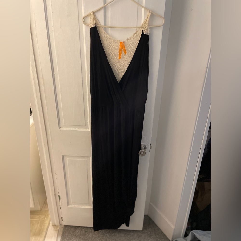 Magic Black and Lace Maxi